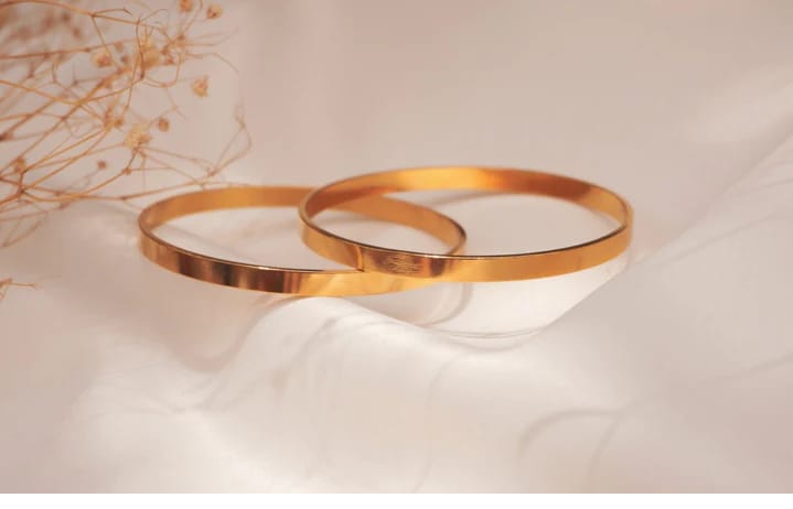 2 pieces Metal Bangle - 2.25 Ans 2.5
