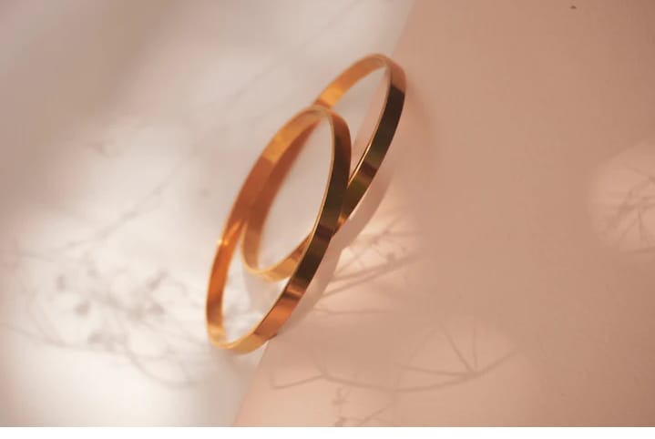 2 pieces Metal Bangle - 2.25 Ans 2.5